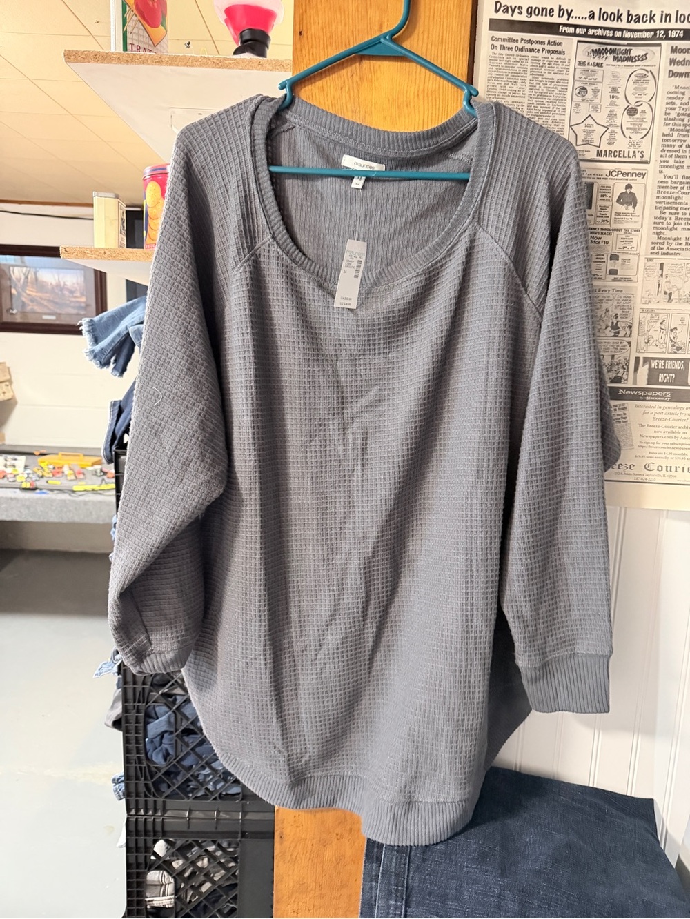 Waffle Knit Scoop Neck Long Sleeve Top - Gray